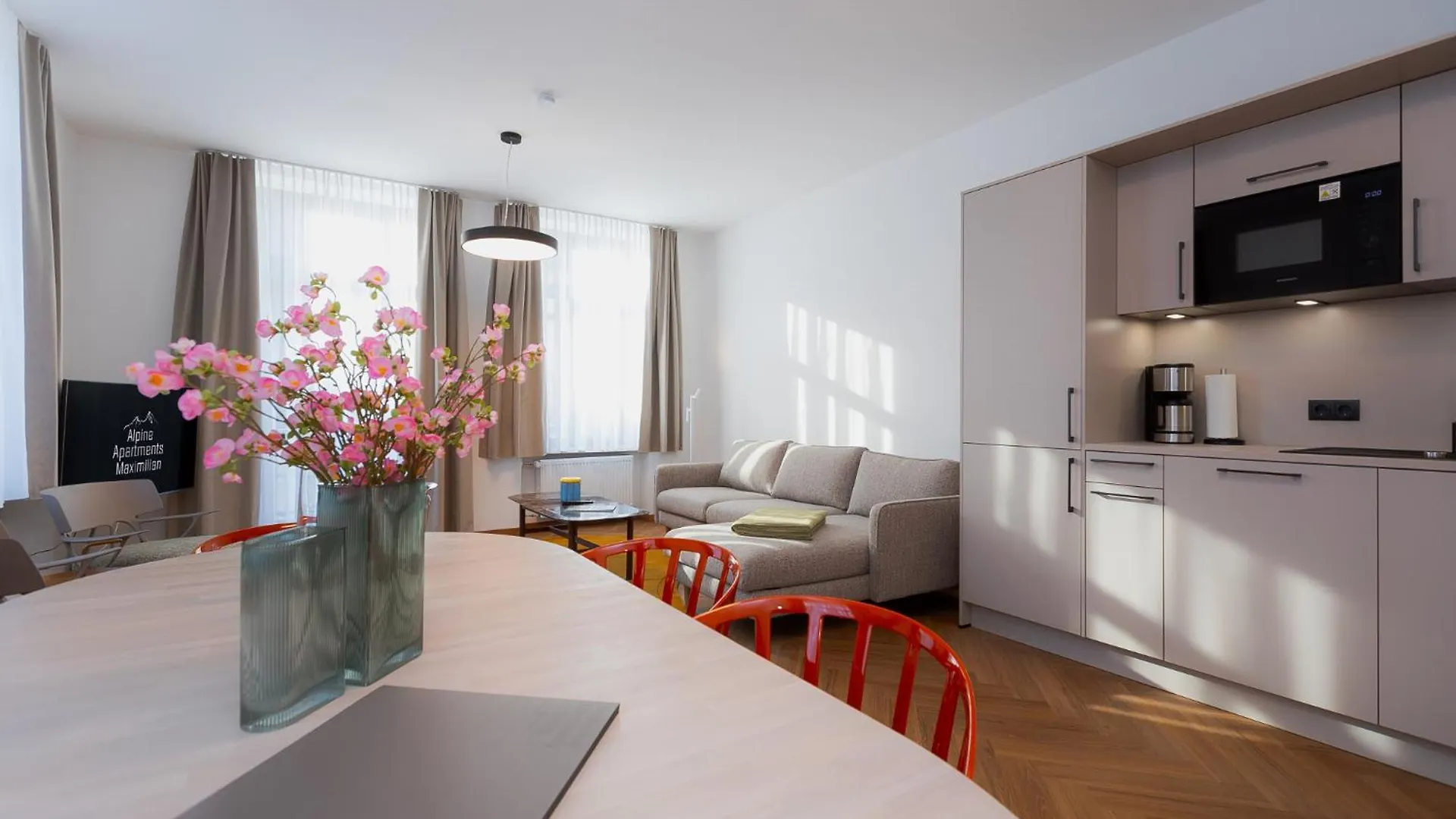 Alpine Apartements Maximilian Berchtesgaden 0*,  Almanya