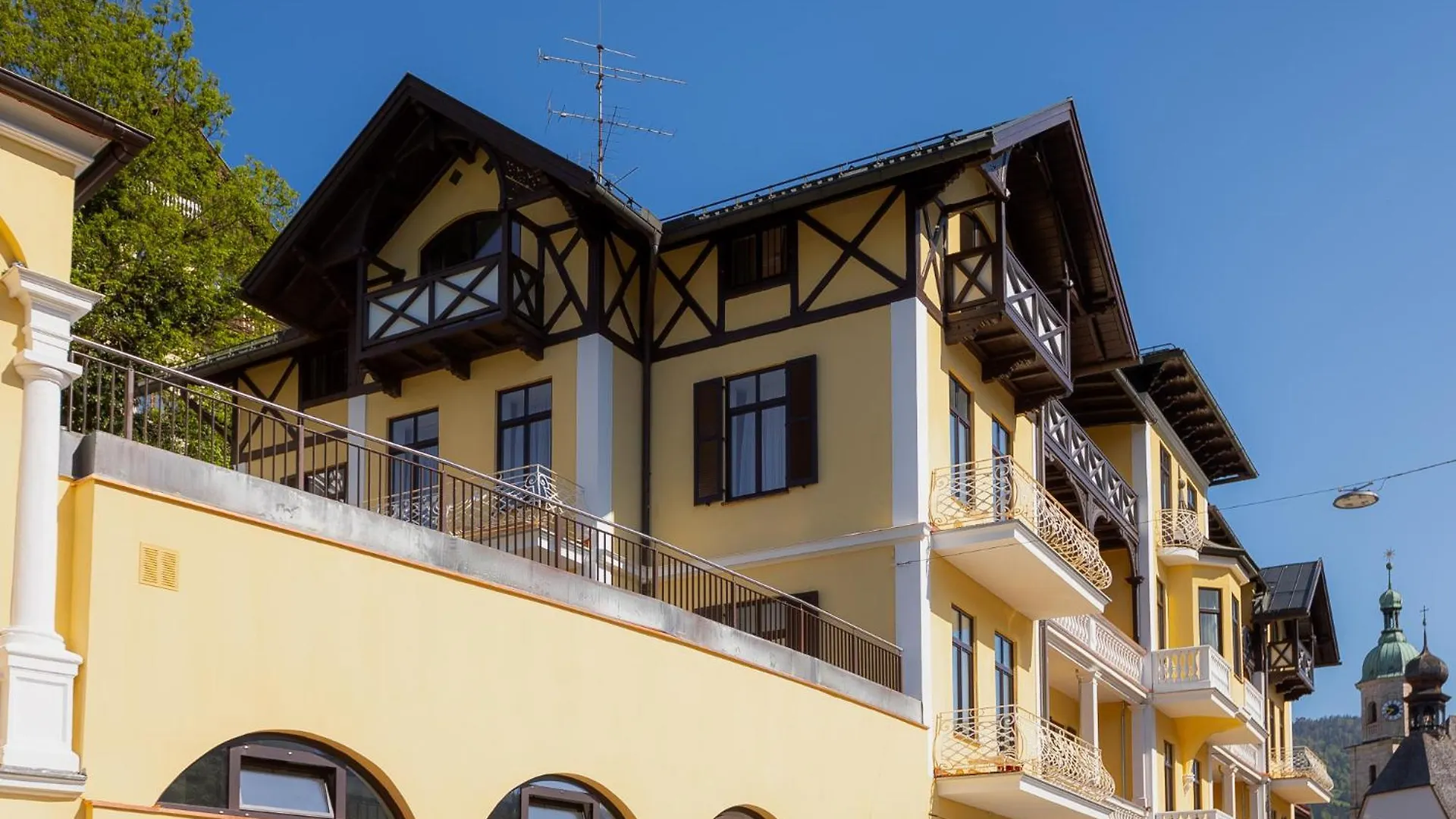 Alpine Apartements Maximilian Berchtesgaden Aparthotel
